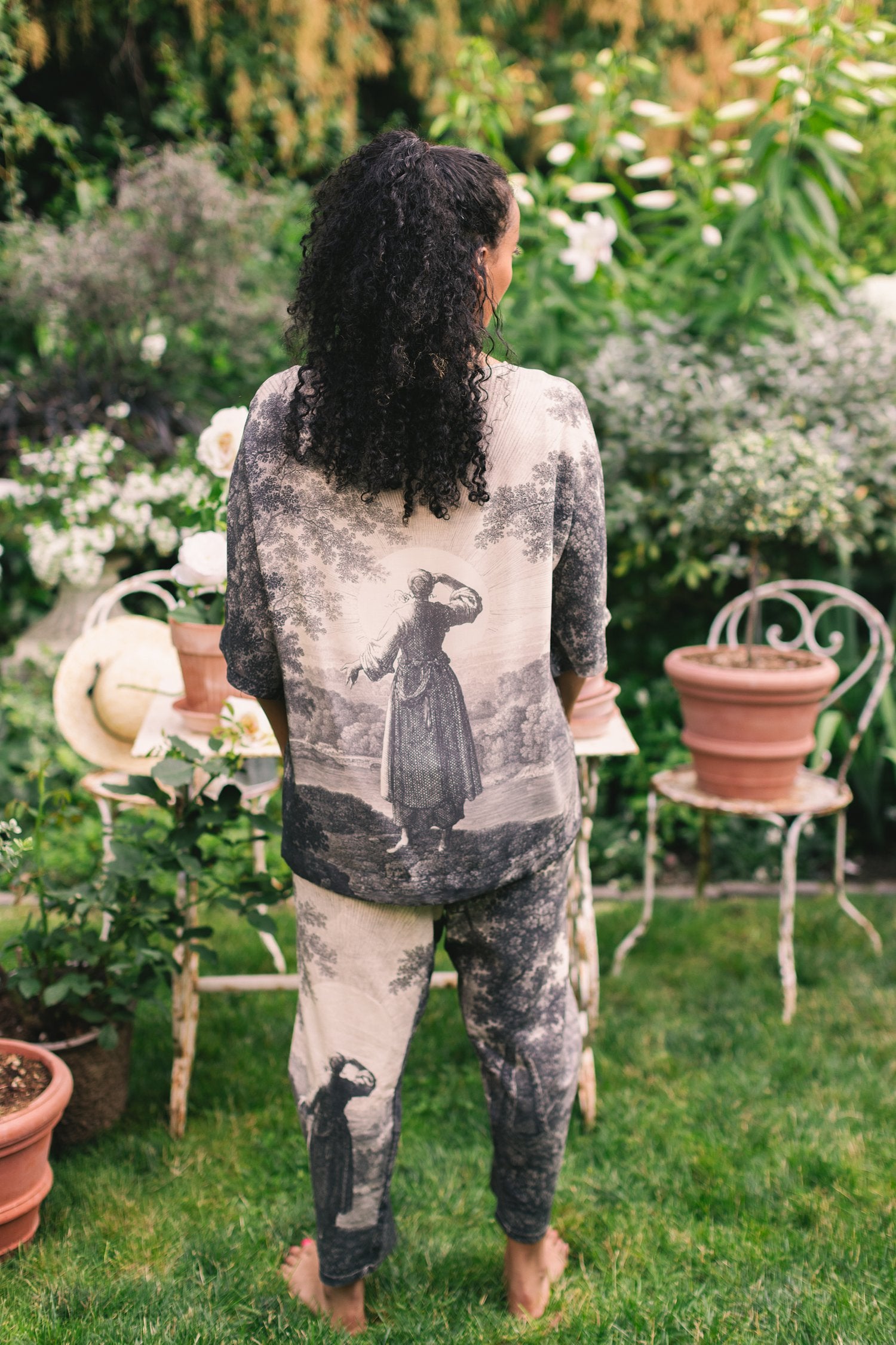 Market Of Stars-Still I Rise Luxe Tee