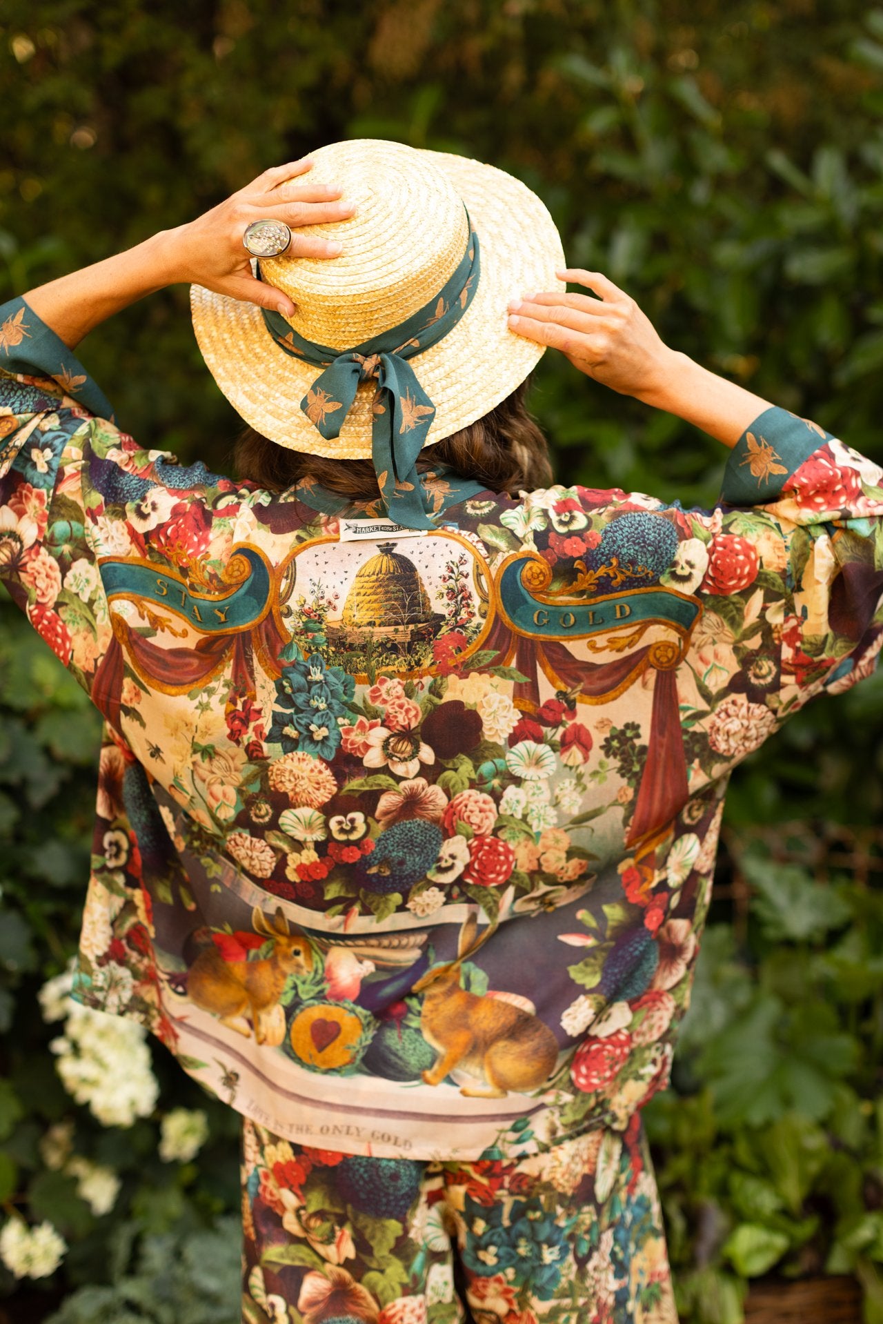 Market of Stars-Stay Gold Cropped Cardigan