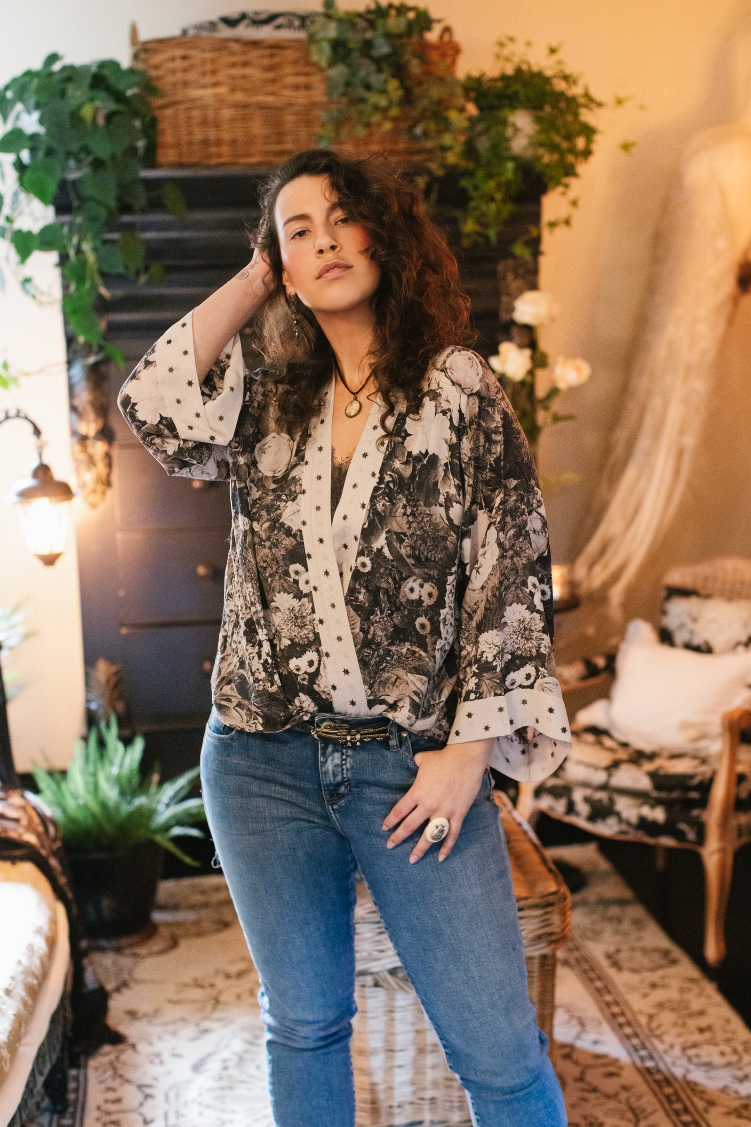 Market Of Stars-Looking Glass Cropped Cardigan