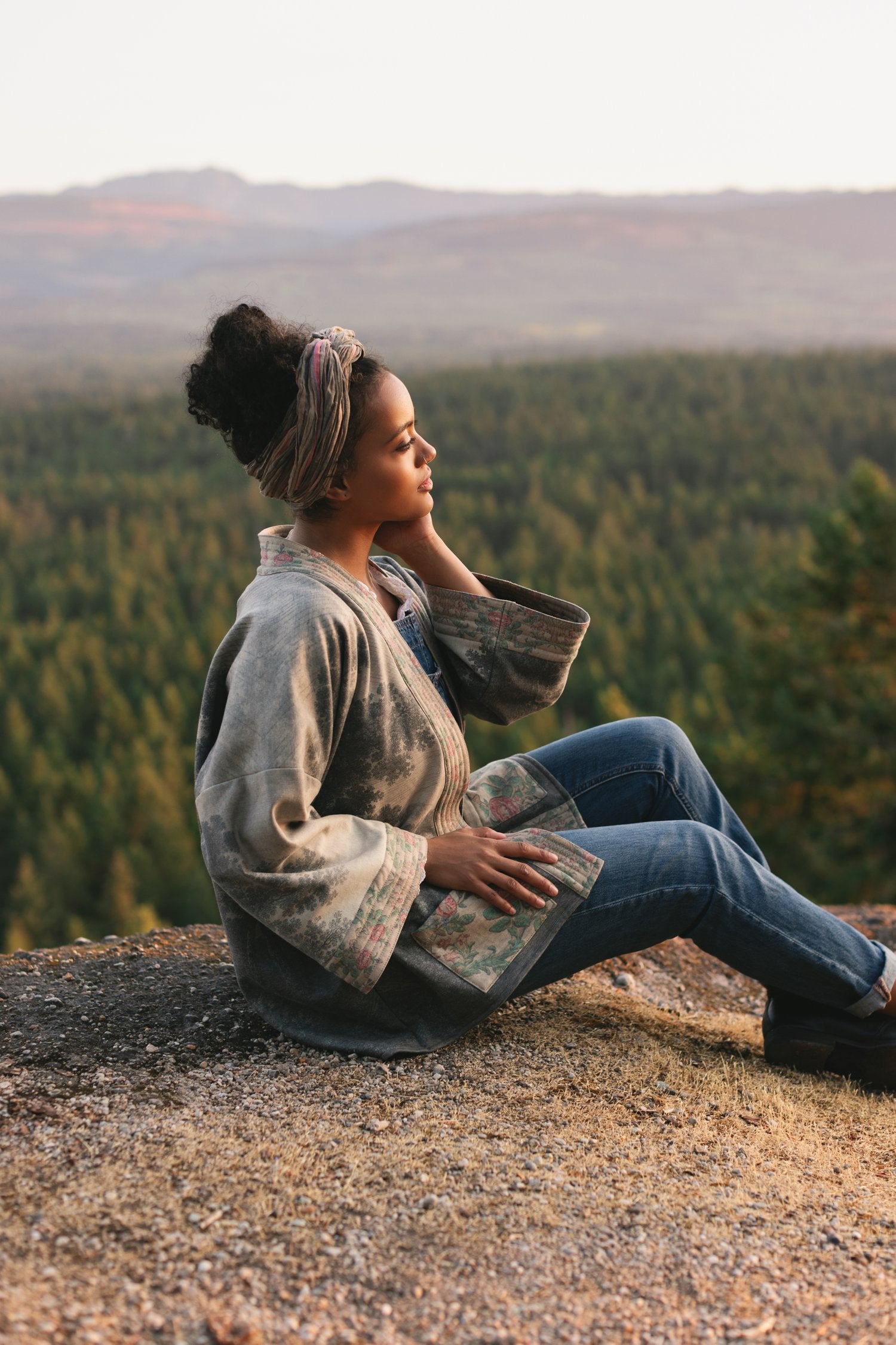 Market Of Stars- Still I Rise Cottage Cardigan