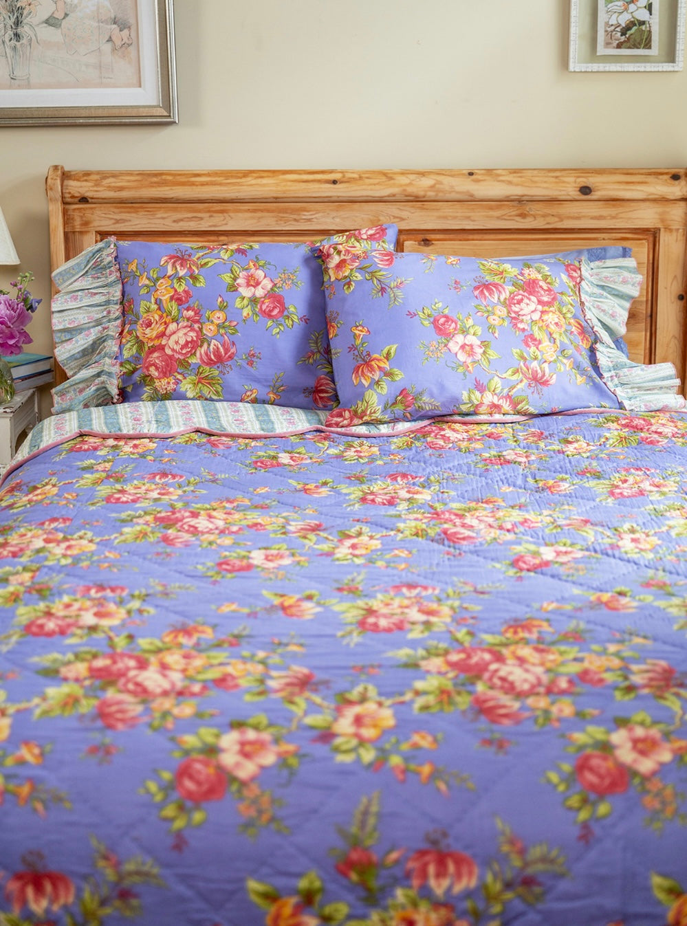 April Cornell Rosemary Quilt Periwinkle King