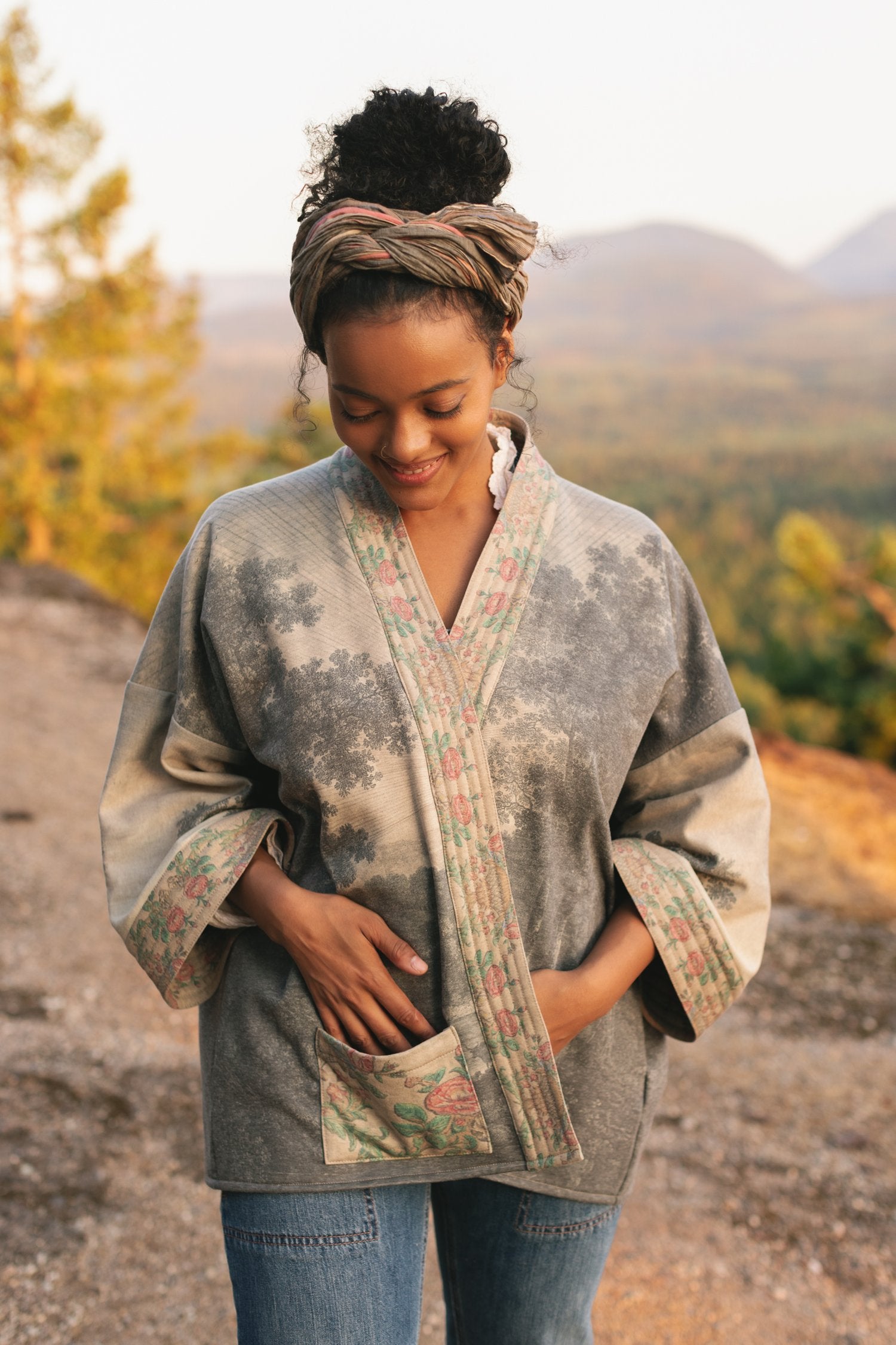 Market Of Stars- Still I Rise Cottage Cardigan