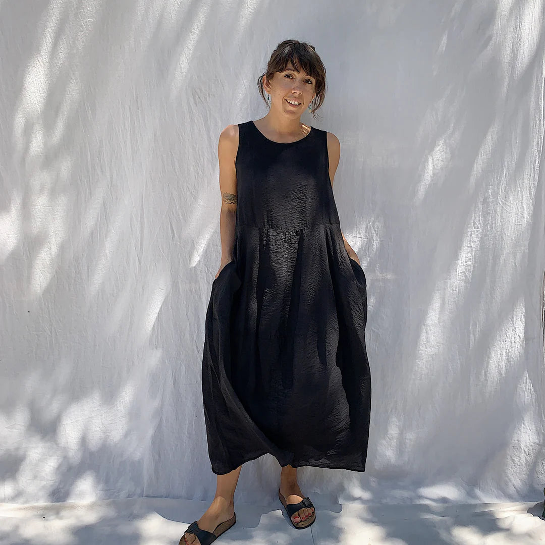 Cut-Loose Linen Bubble Dress Black 100% Linen Cut-Loose Linen Bubble Dress Black 100% Linen