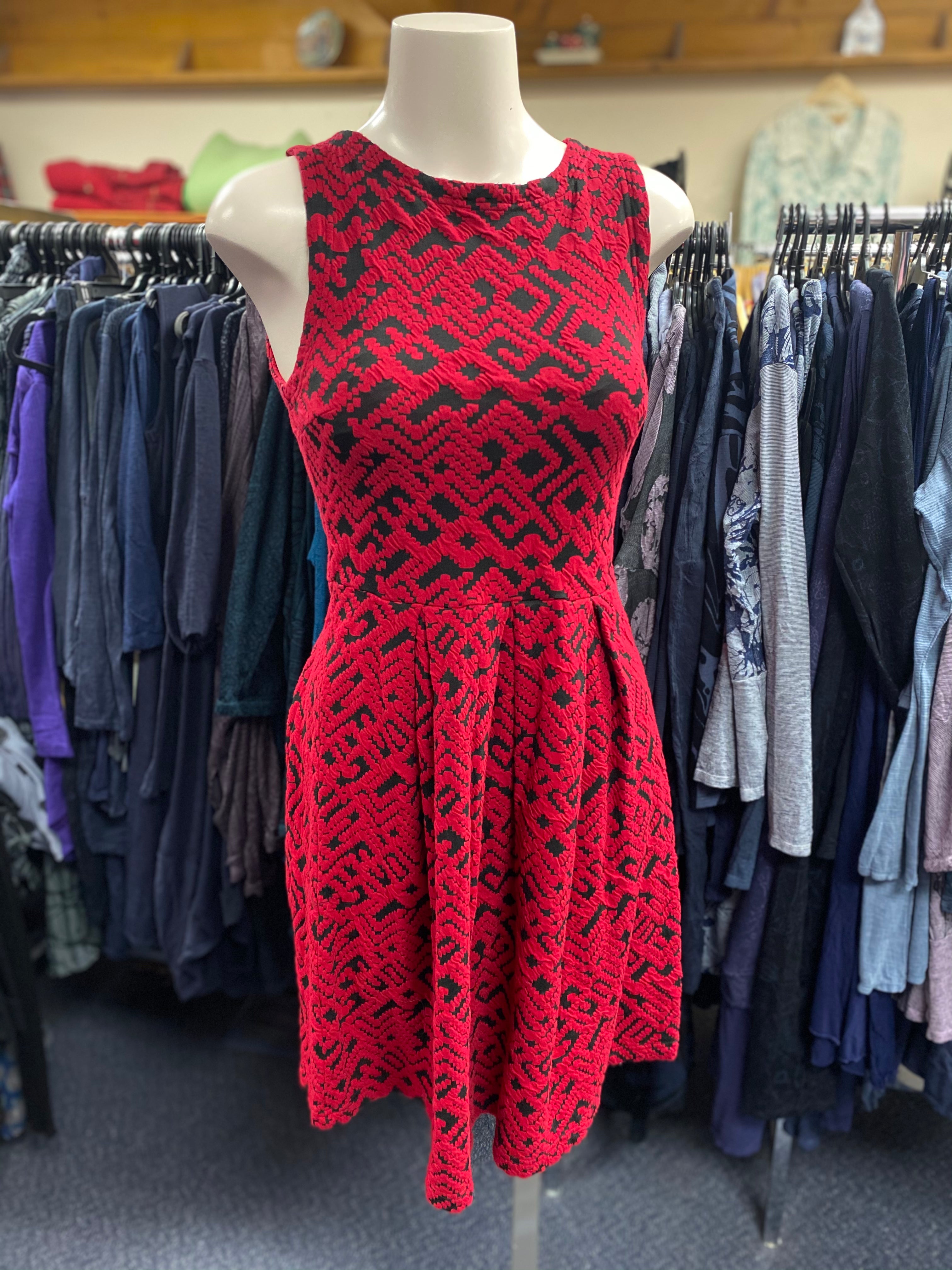 Eveline Street Fit & Flare Short Dress-Red Geometric
