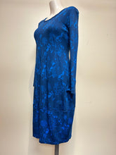 Load image into Gallery viewer, Valia Fitted Floral Dress Electric Blue - The Wild Rose
