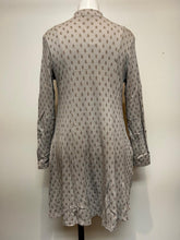 Load image into Gallery viewer, Valia Polka Dot Dixie Coat Taupe
