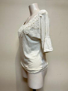 Metalicus Arabesque Top Lace Trim Cream