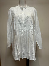 Load image into Gallery viewer, April Cornell Delphine Tunic Plus Size
