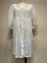 Load image into Gallery viewer, April Cornell Patricia Tunic Plus Size
