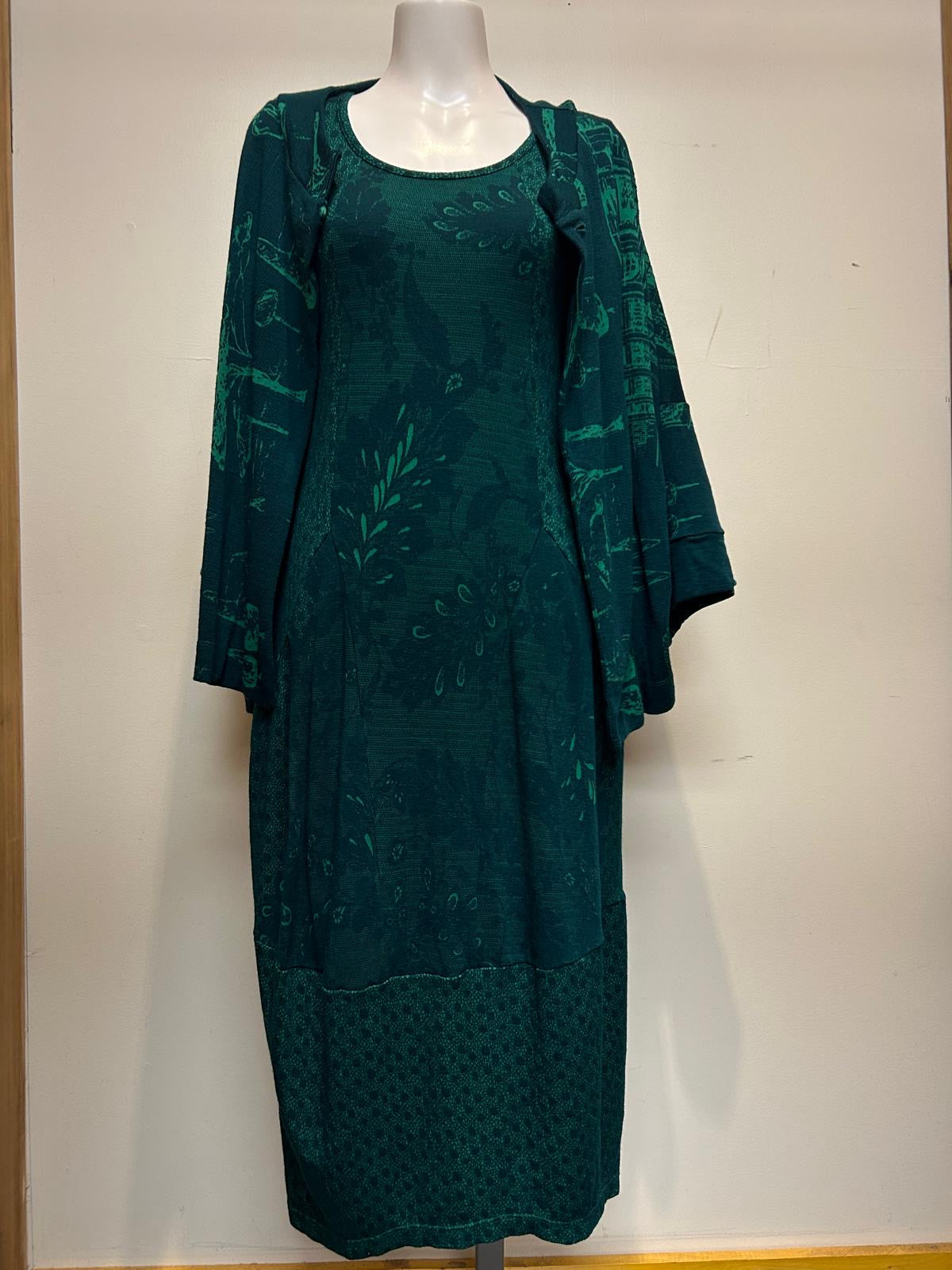 Valia Villanelle Dress Emerald Green (cardigan sold separately)