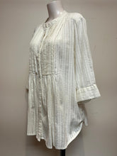 Load image into Gallery viewer, April Cornell Catherine Tunic Plus Size
