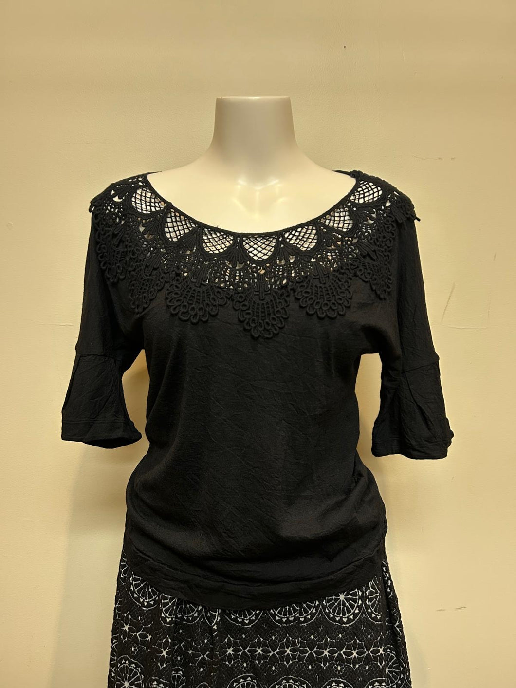 Metalicus Arabesque Top Lace Trim Black