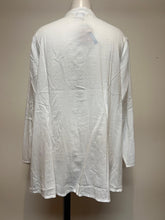 Load image into Gallery viewer, April Cornell Delphine Tunic Plus Size
