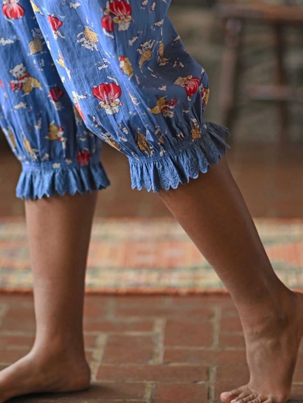 April Cornell Kitten’s Mittens Camaloon