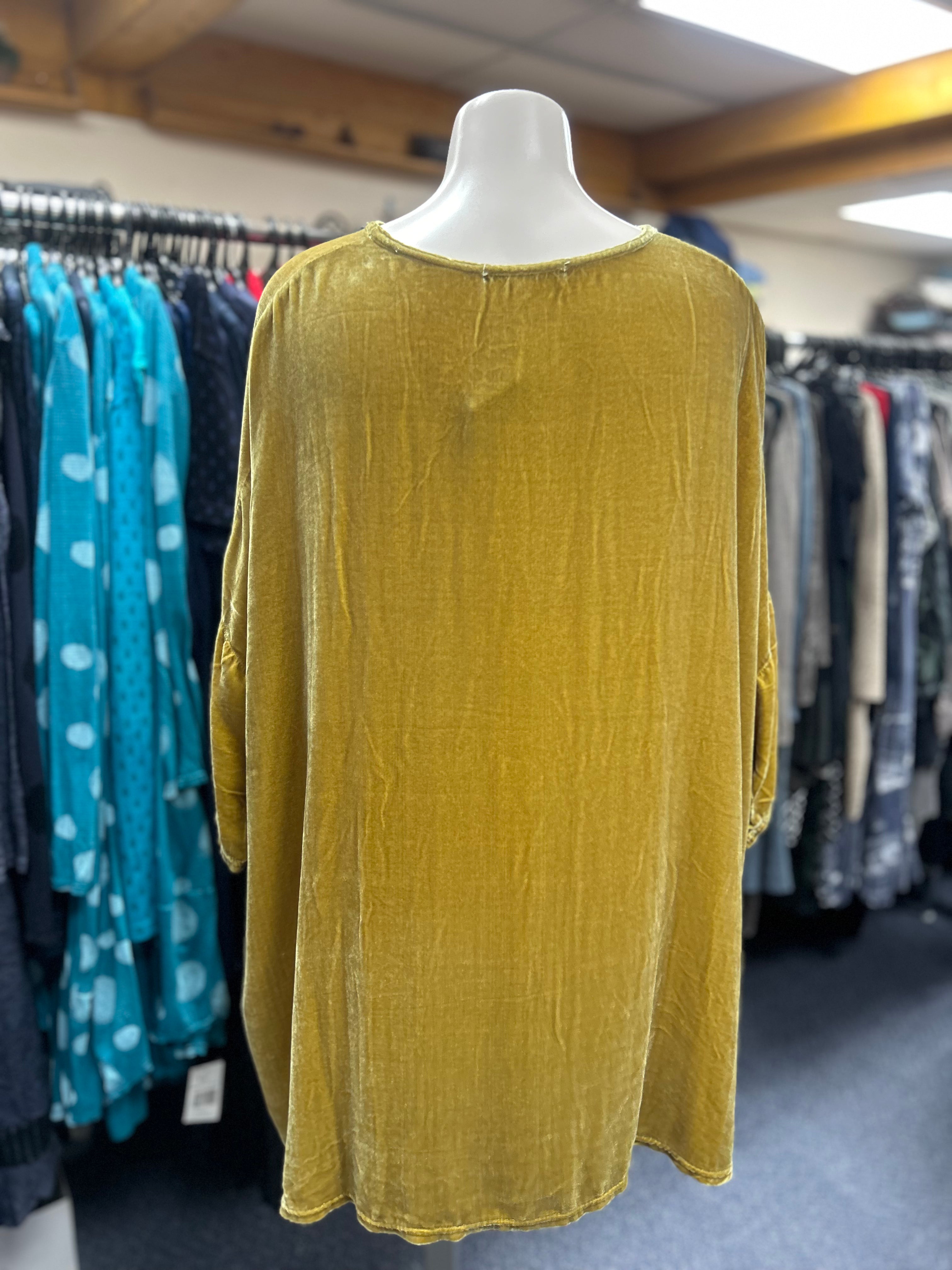 CUT LOOSE VELVET - ONE SIZE PULLOVER- TUNIC LIME