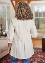 Load image into Gallery viewer, April Cornell Faire Tunic-Plus Size
