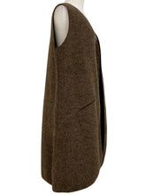 Load image into Gallery viewer, Cut Loose Boiled Wool Long Vest Brown
