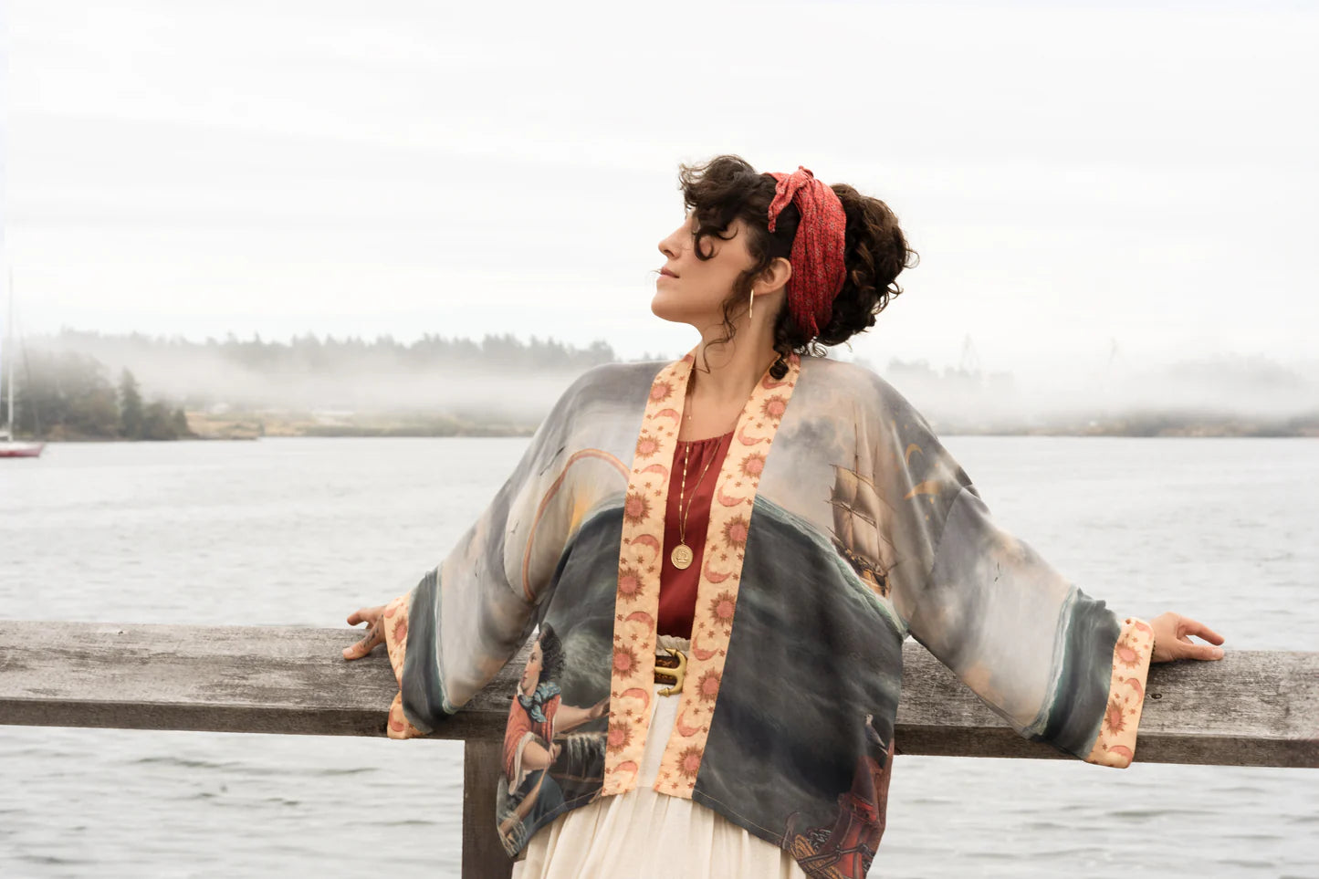 Market Of Stars-Hold Fast Cropped Cardigan