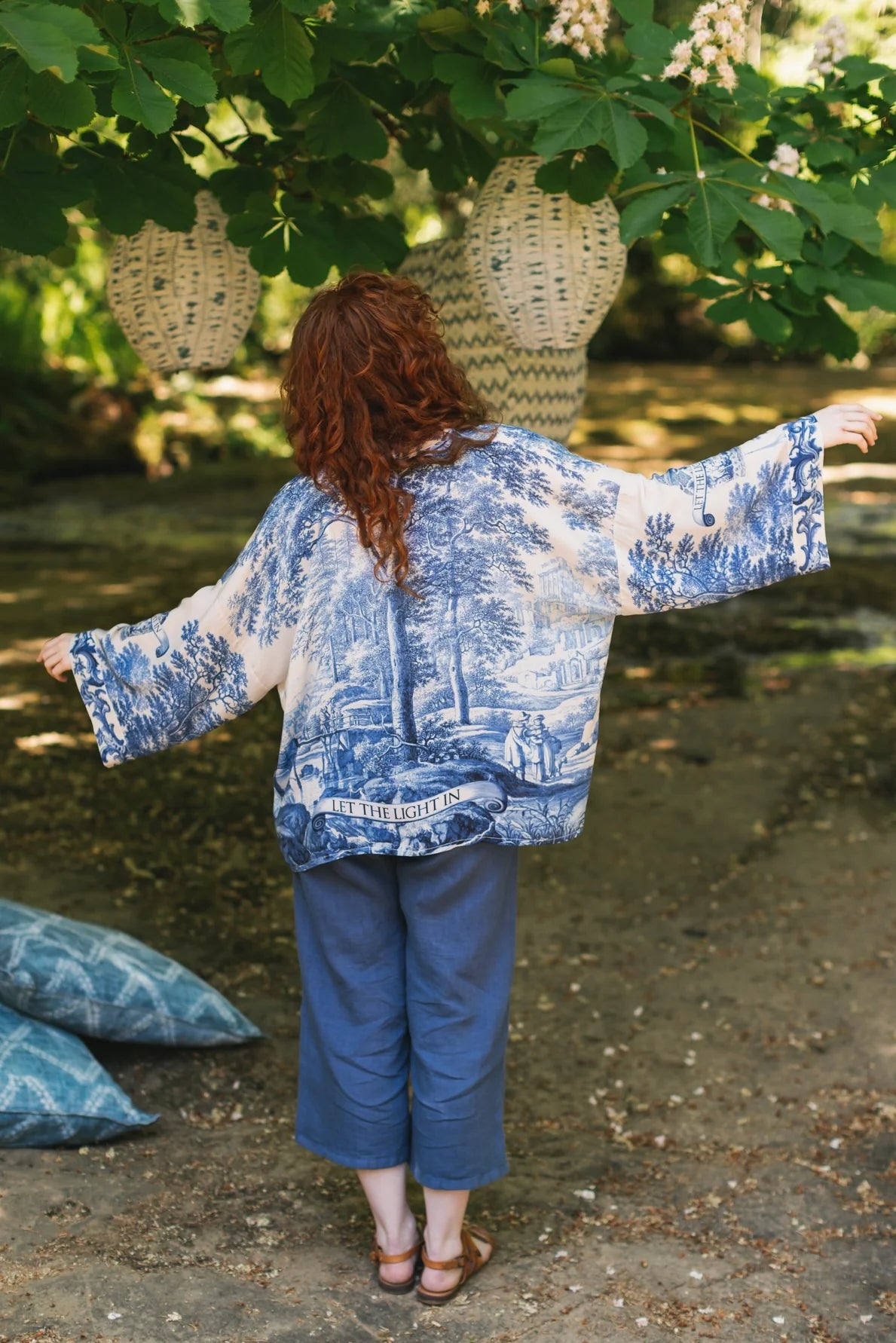 Market Of Stars-Let The Light In Cropped Cardigan