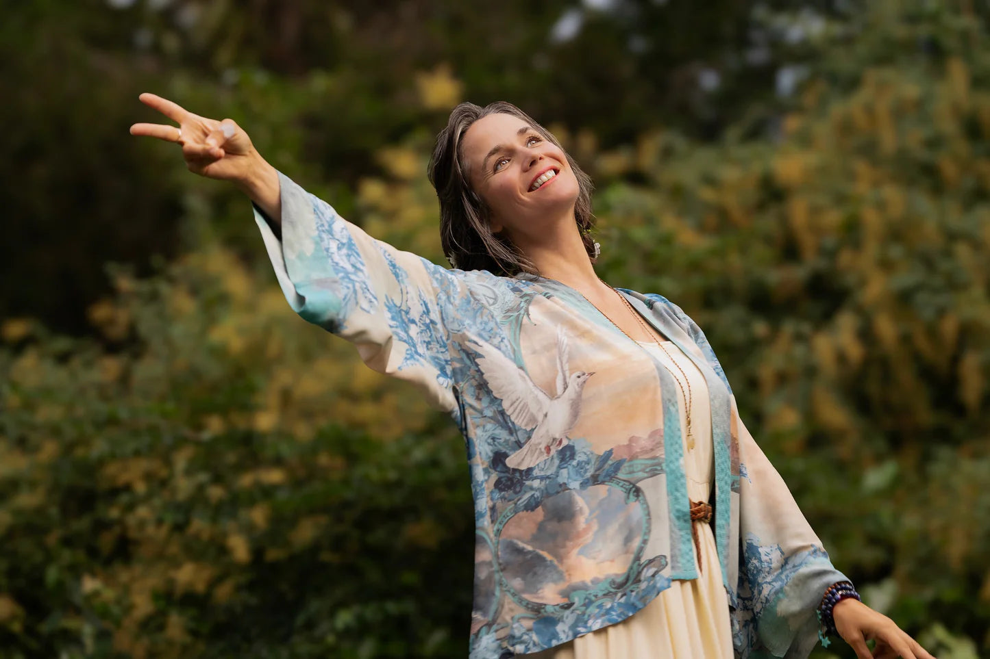 Market Of Stars-Peace Out Cropped Cardigan