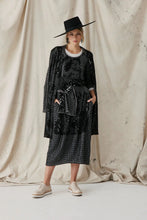 Load image into Gallery viewer, Valia Villanelle Dress Black
