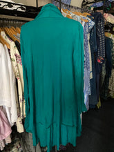 Load image into Gallery viewer, EVELINE STREET ONE SIZE MERINO LONG CARDI-GREEN FLASH GREEN
