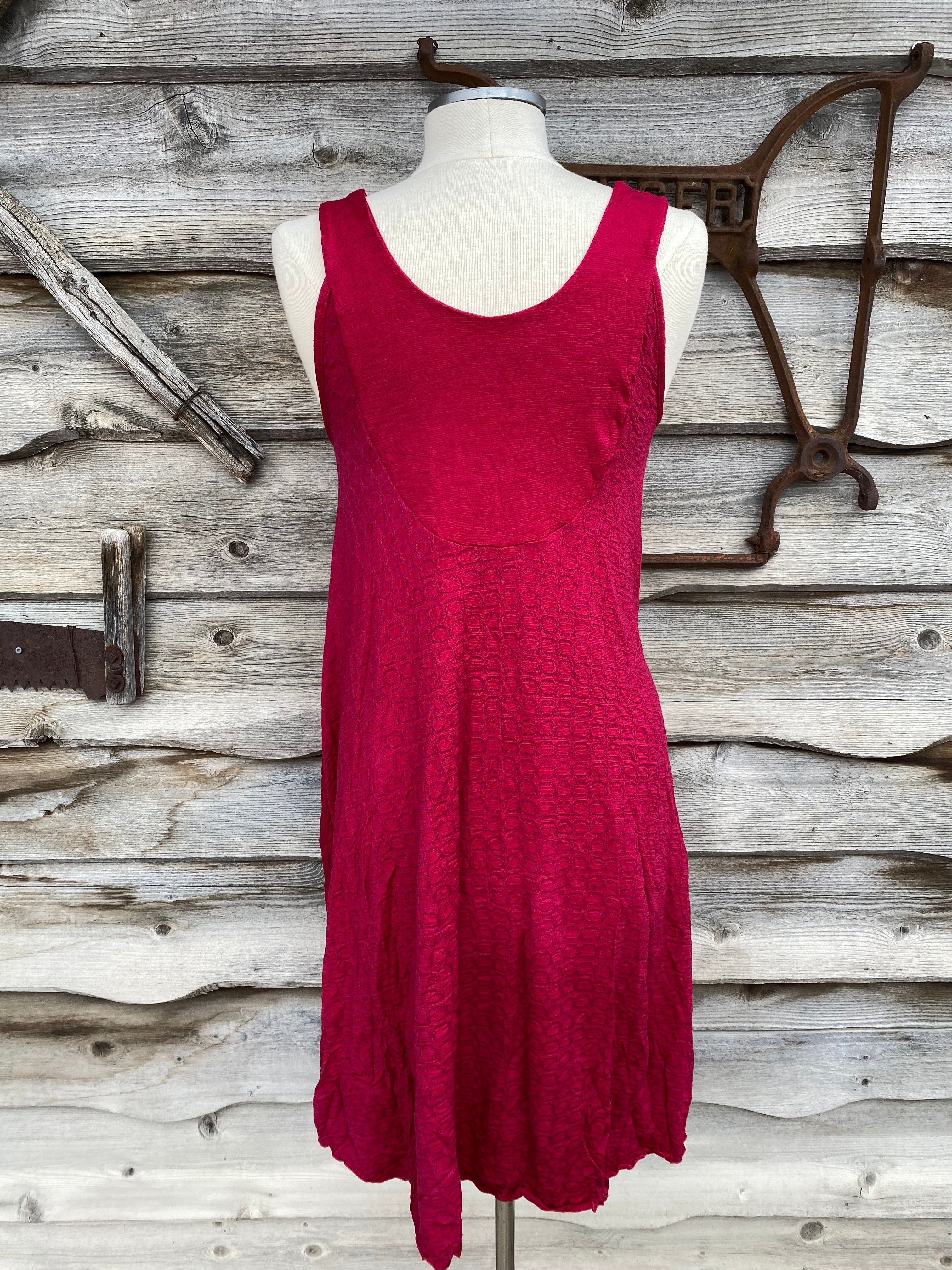 EVELINE STREET ONE SIZE MERINO JACQUARD SWING DRESS TUNIC-VALENTINO RED WELCOME TO THE SQUOVAL OFFICE