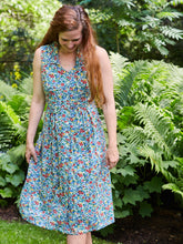 Load image into Gallery viewer, April Cornell Bonnie Blooms Dress Plus Size
