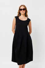 Load image into Gallery viewer, Valia Diva Dress Black
