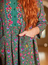 Load image into Gallery viewer, April Cornell Greta Tunic Regular-Plus Sizes
