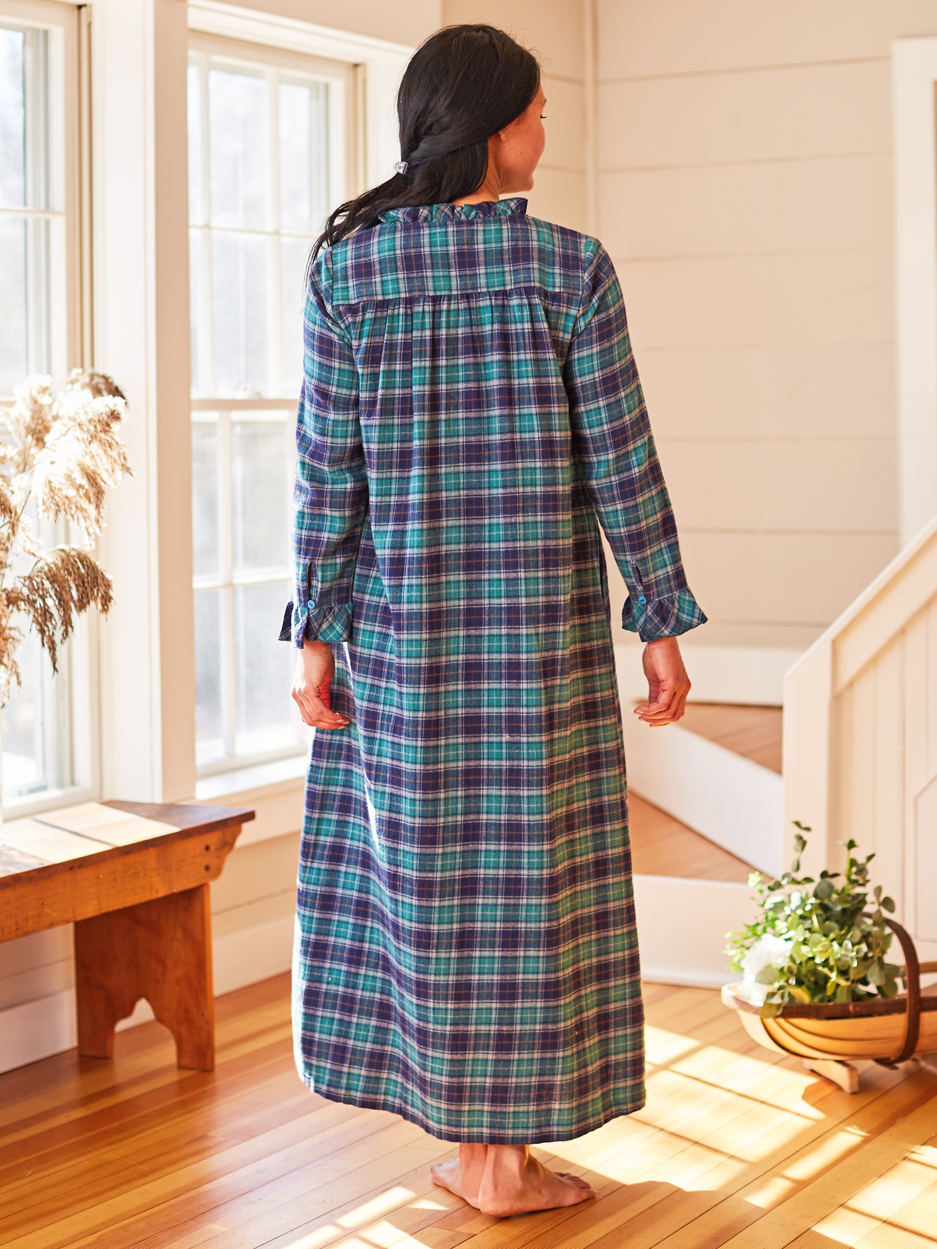 April Cornell Forest Flannel Nighty Regular-Plus Sizes