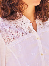 Load image into Gallery viewer, April Cornell White Nostalgia Blouse
